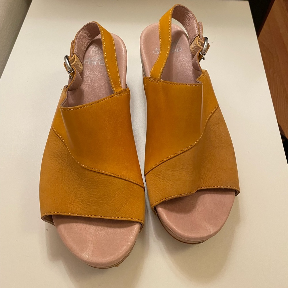 Dansko Mustard Leather Slingback Sandals